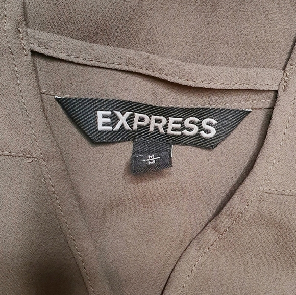 Express Off The Shoulder Blouse - Picture 3 of 4